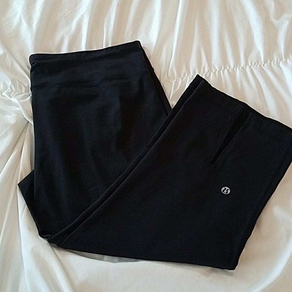 Lululemon Cropped Capris